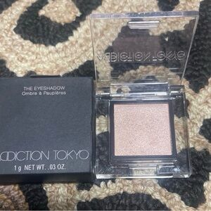 Addiction Tokyo The Eyeshadow (Engaged 011P)